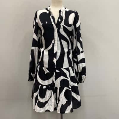 House of Sienna Womens  Size 12 Babydoll Dress Black  / White 