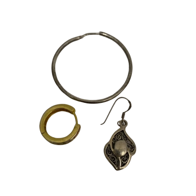 925 Marked Women's Missing Pair Earrings 3 Pieces