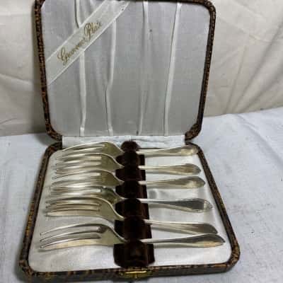 vintage Grosvenor brand silver-plated fork set, likely dating from the 1950s and made by Mytton in