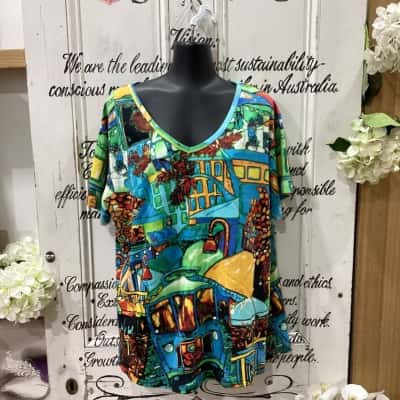 Orientique Brand! BNWT NATURALLY AUSTRALIAN, MADE IN INDIA! ABSRACT ART PRINTED SHORT SLEEVE TOP! Womens  Size 22 Short Sleeve Shirt / Short Sleeve Top Multicoloured / Pattern 