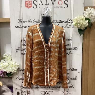 Sass & Bide Brand! LACE UP ACCENTED LONG SLEEVE TOP! Womens  Size 12 Long Sleeve Shirt / Long Sleeve Top / V-Neck Top Burnt Orange / Orange / Pattern 