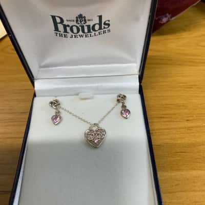 Prouds the Jewellers Womens necklace and earring set  Pink  / Silver 