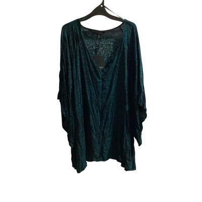 Curve Society Womens  Size 24 Top