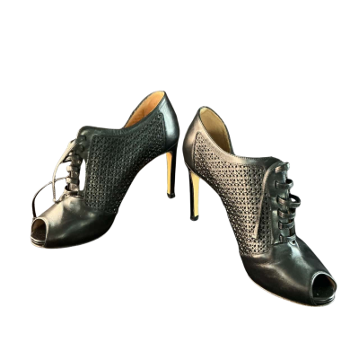 Salvatore Ferragamo Womens  Size 7 peep toe booties Black  