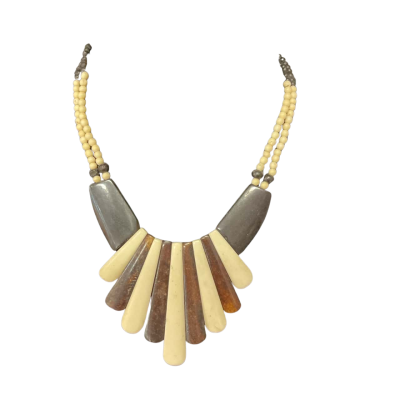  Women’s Indian Bone Necklace