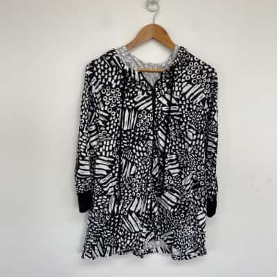Taking Shape Summer Cool Print Bamboo Monochromatic Cardigan  Size S 