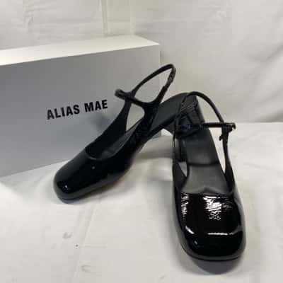 Alias Mae Womens  Size 41 Heels Black  