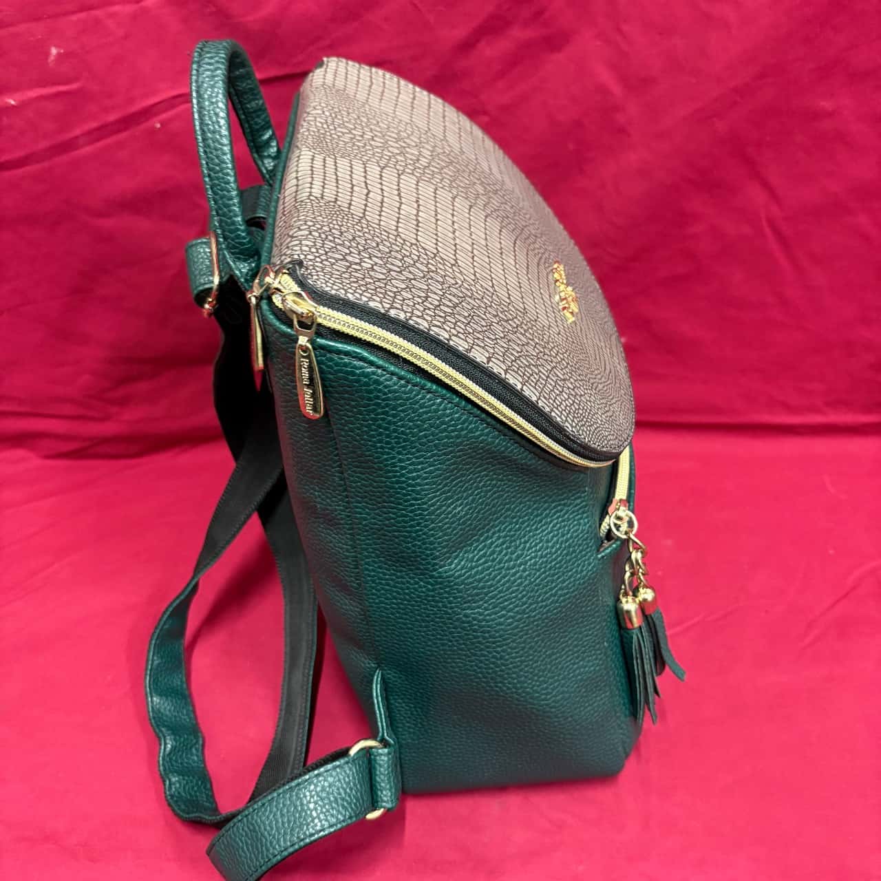 Women's Roma Jellar Backpack Pebbled Green / Grey with Gold Accents(s)