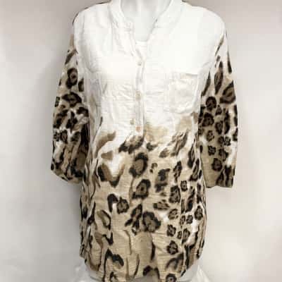 Botega Moda Designed In Italy Button Up Shirt Size 10
