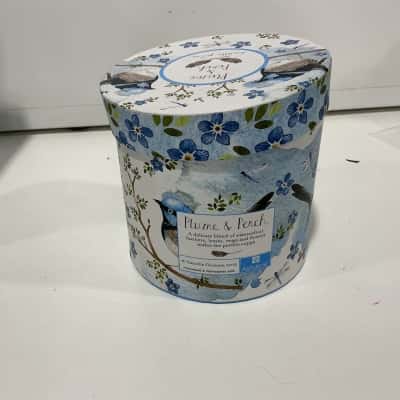 Plume & perch mug