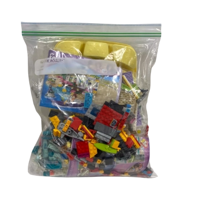 1.1kg Assorted LEGO Mixed Bag & Case 