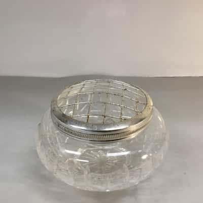 Vintage Crystal Rose Bowl Approx 10cm diameter