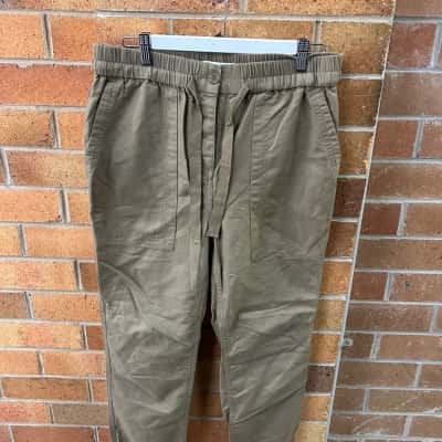 Country Road Womens  Size 10 Cigar Pants 