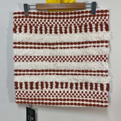 BNWT Logan & Mason White/ Burnt Orange Cushion Cover