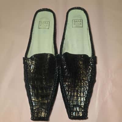 Sara Cole Womens Size 41 Black /Brown/Copper