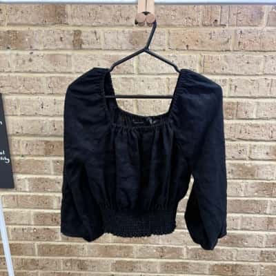 Country Road Womens black linen top Size 8 