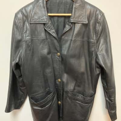  Womens  Size 12 Leather Jacket Black  