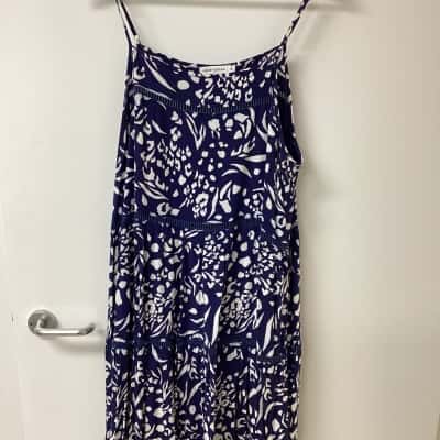  Womens  Size 16 Casual Dress Blue / White 