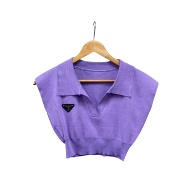  Womens  Size S Cropped Top Purple 