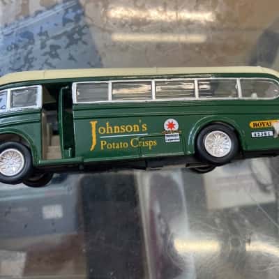 Johnson’s potato crisps bus