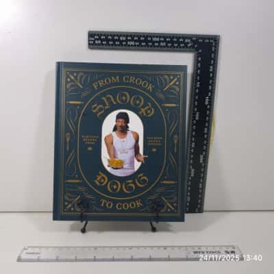 Snoop Dogg From Crook to Cook Book 