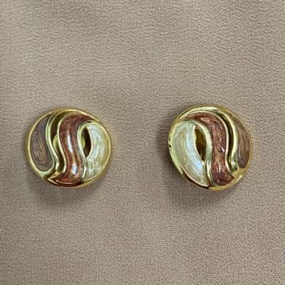  Womens Vintage Gold Tone Shimmery Wave Circle Clip On Earrings