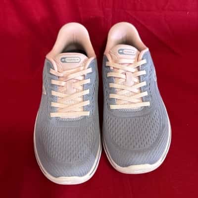 Skechers Slip-ins Go Walk Arch Fit 2.0 Women’s  Size Uk 5 / US 8 Kathy Sneakers 