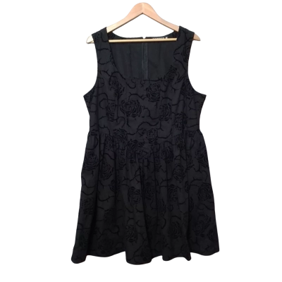 Dangerfield Women's Size 18 Black Roses Mini Dress