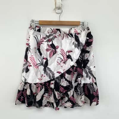 Country Road White Pattern Mini Skirt  Size 5 