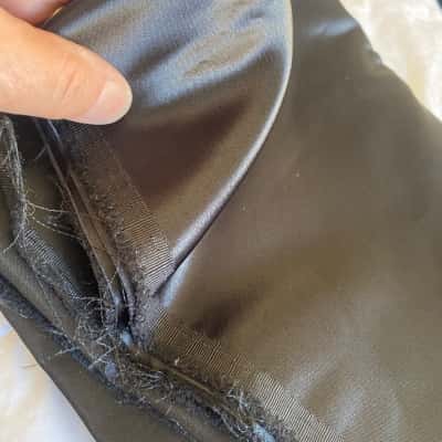 Thick Black Satin 90 x 70 cm          Fab5