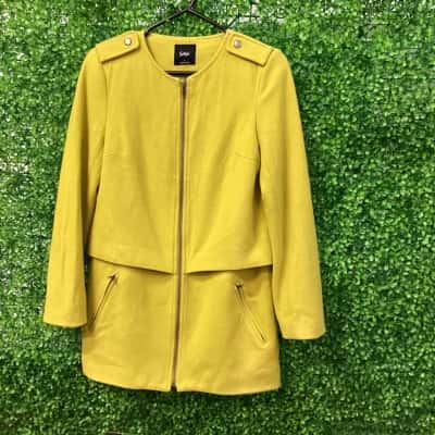 Sportsgirl Womens  Size 6 mustard coat 