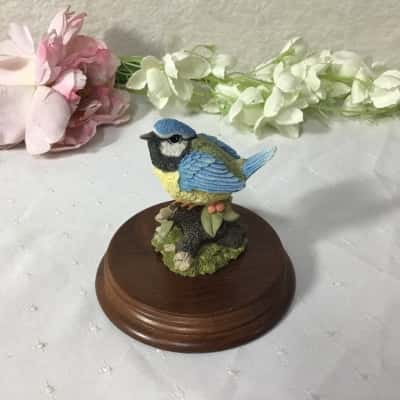 Leonardo Collection "Nature Studies" Blue & Yellow Bird Figurine (1994)