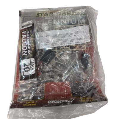 Star Wars build the millennium falcon issue 20