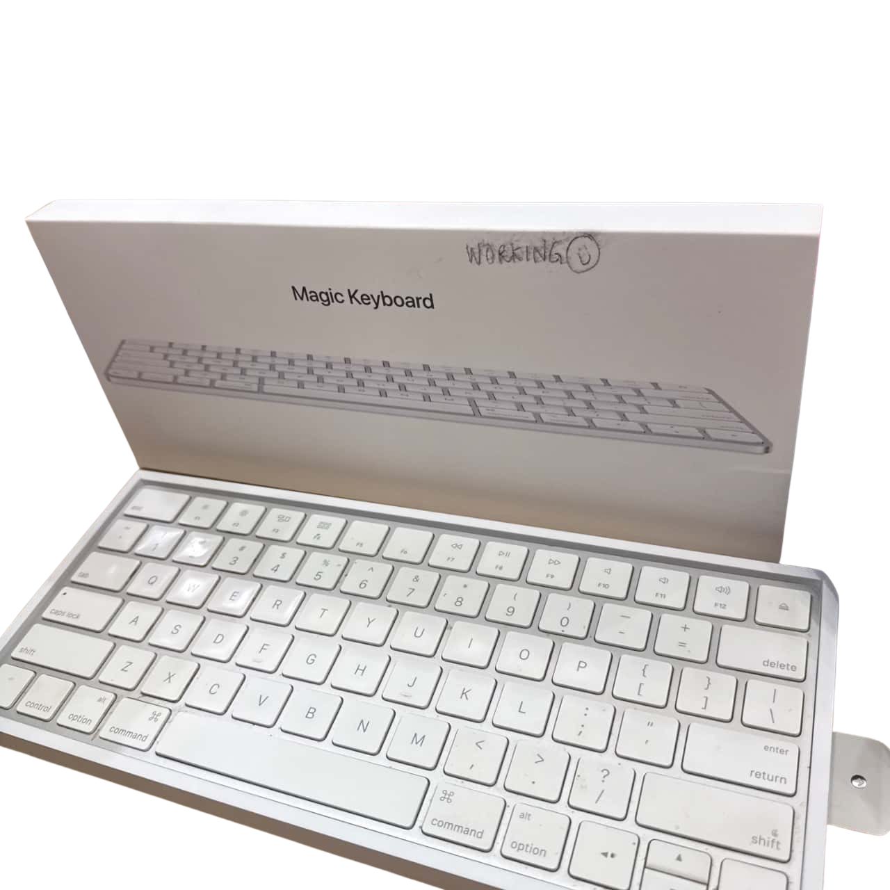 Apple Magic Keyboard (s)