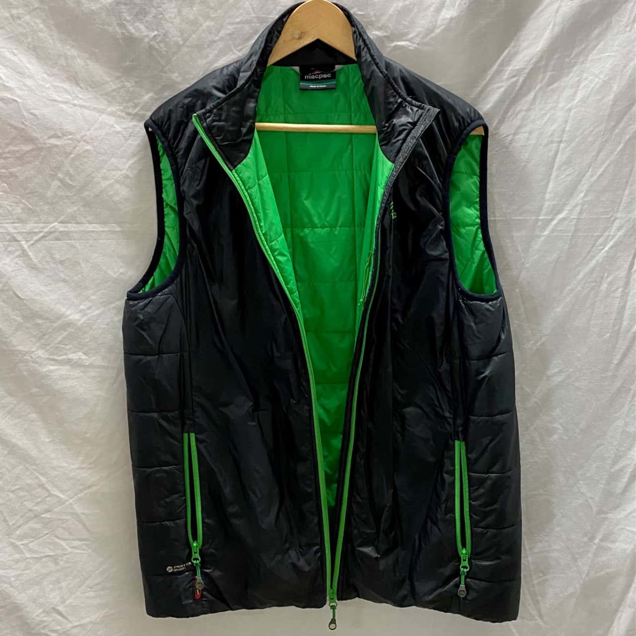 Macpac Womens Size L Puffer Vest (s)