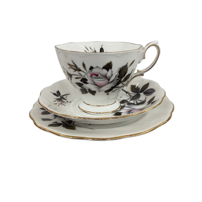 Vintage Royal Albert Queens Messenger Triplet 