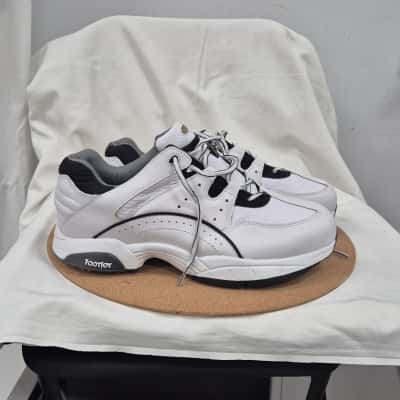 Footjoy Golf Mens  Size 11  White / Black