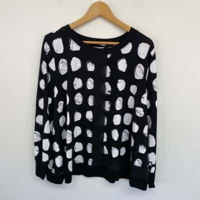 Taking Shape Black Print Long Sleeve Obsession Top  Size 16 