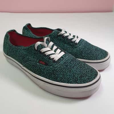 Vans Unisex Size M9/W10.5 Green & Black Sneaker