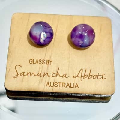 Purple Glass Design Hand crafted by Samantha Abbott