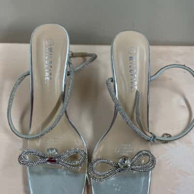  Womens  wildfire Size 11 Heels Silver with straps 