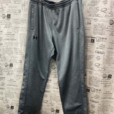 Under Armour Mens  Size XL Tracksuit Pants Grey 