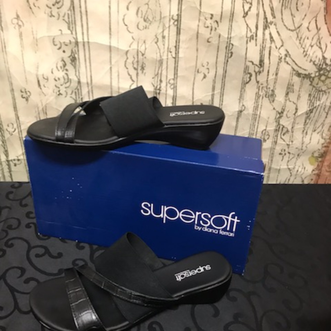 Diana Ferrari Supersoft Womens Size 7 Black (s)