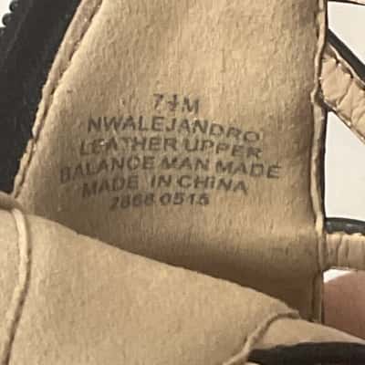 Women’s Nine West  Size 7.5 Beige / Black  Heels