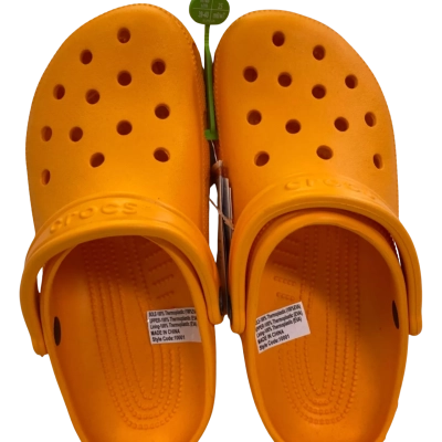 Crocs Mens  Size 7 Orange 
