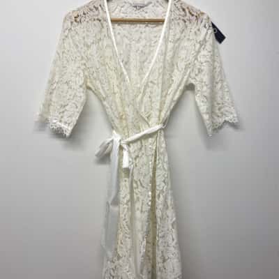 Homebodii Womens  Size S Off White Robe