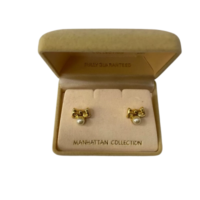 Manhattan Collection Womens Ribbon Earrings 