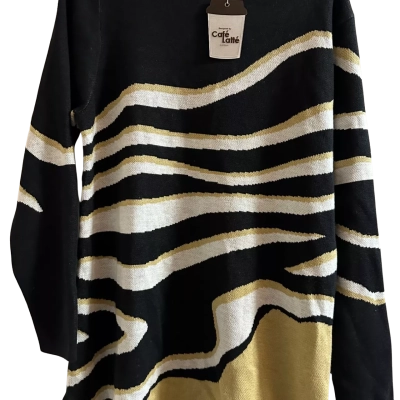  New with tags Women's  Size S / XS Jumper Black  / Mustard / Pattern / White 