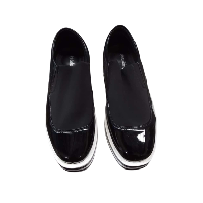 Taking Shape Womens  Size 41 Sneakers Black  