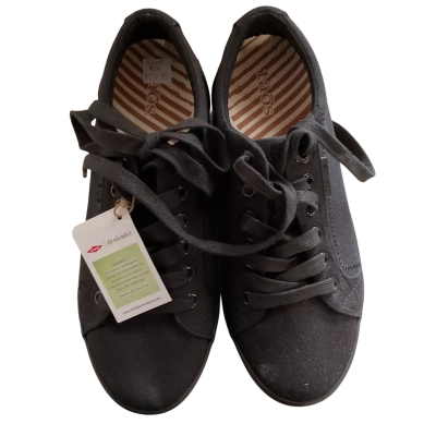 New Taos Plim Soul  Womens  Size 38 / 7 Sneakers Black  